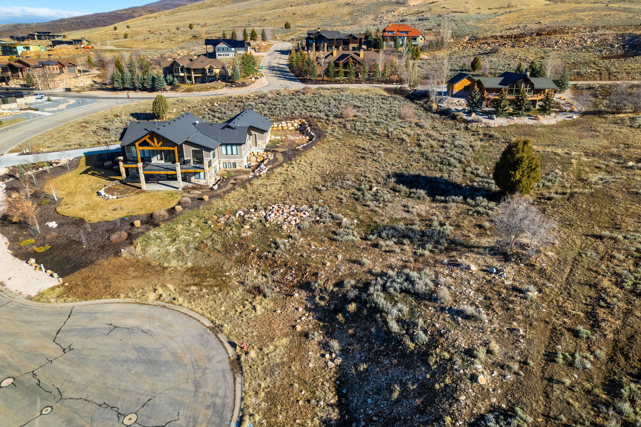 main property photo 6