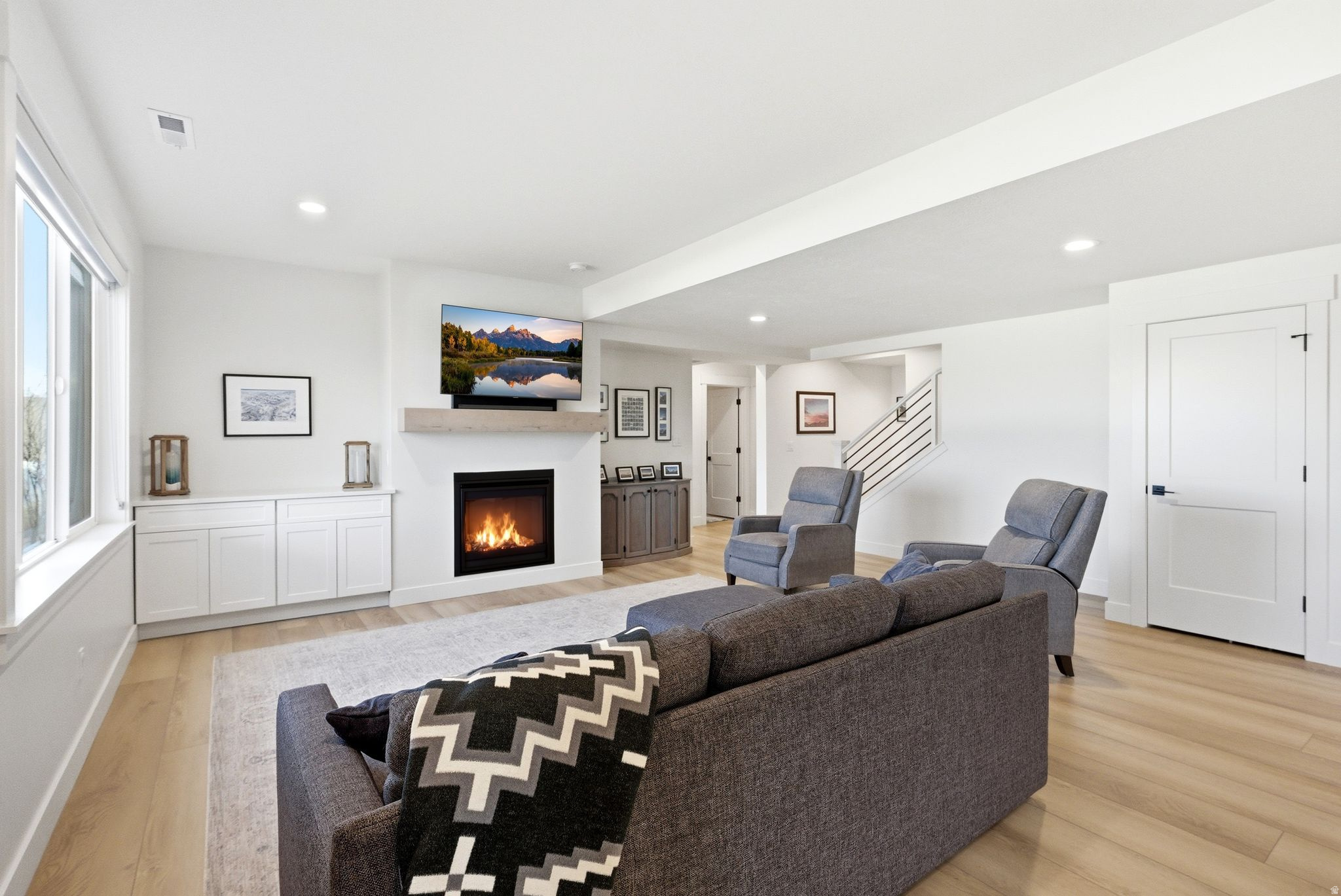 main property photo 61
