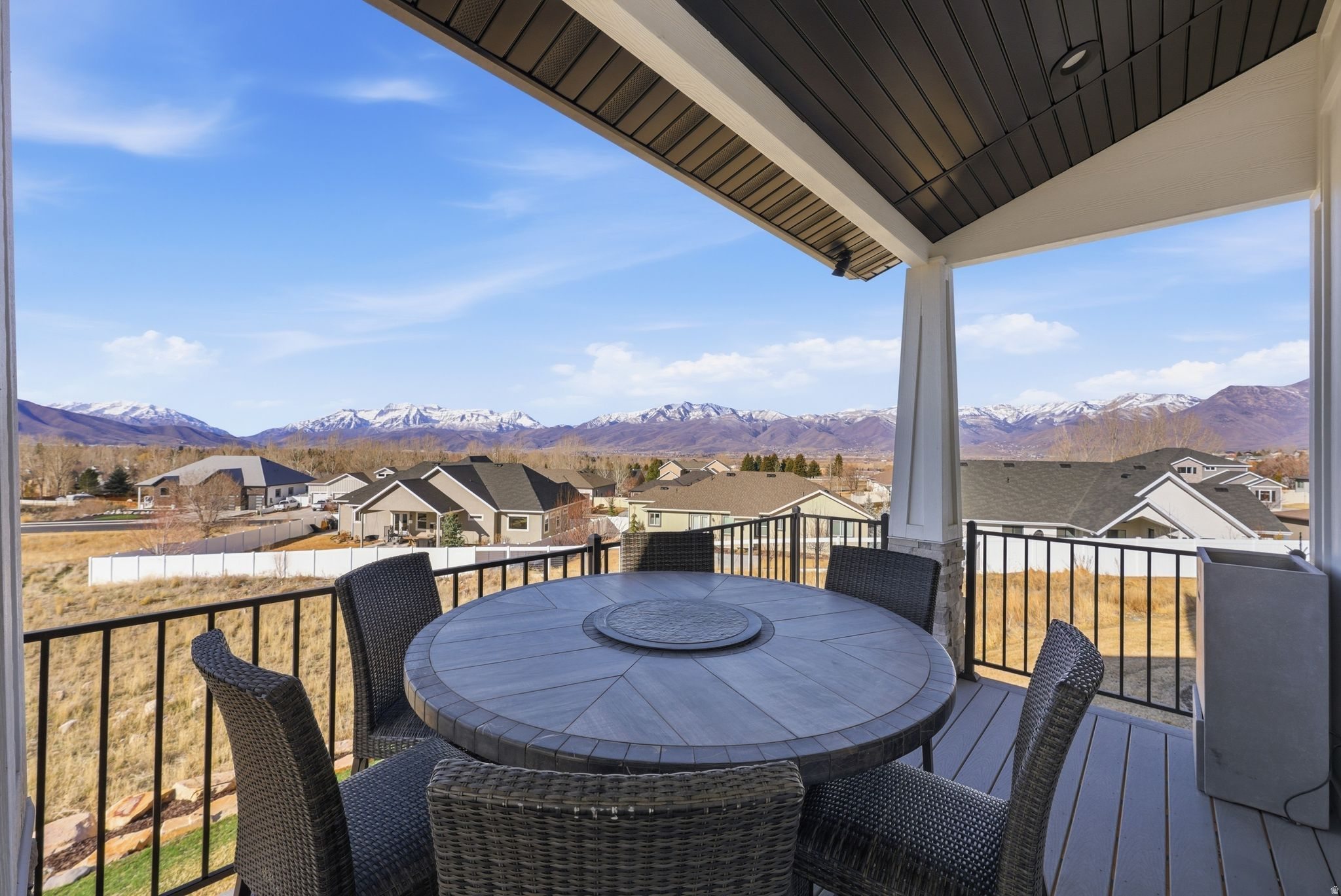 main property photo 76