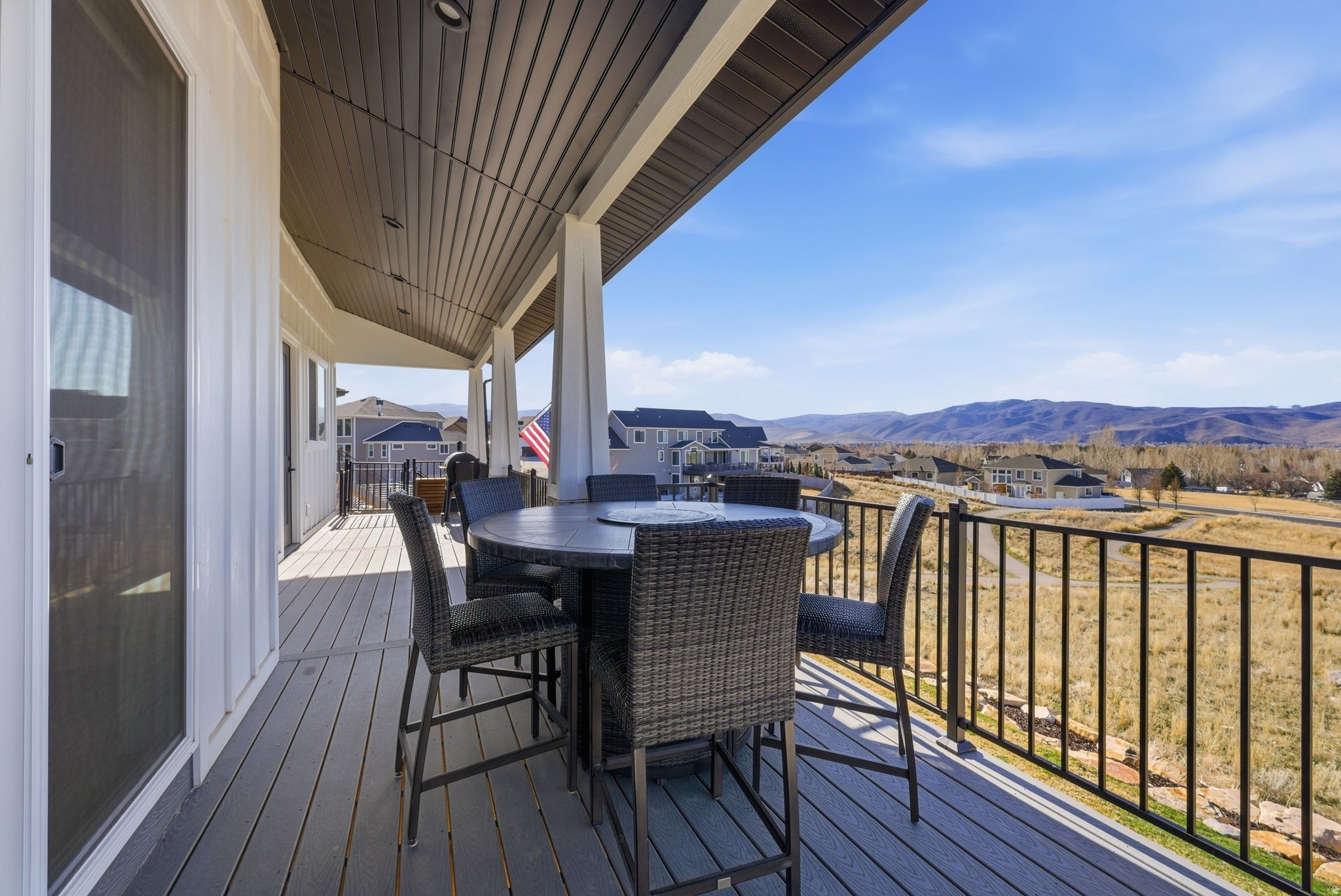 main property photo 77
