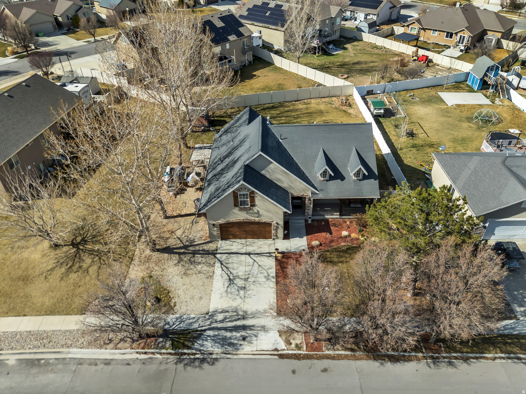 main property photo 42