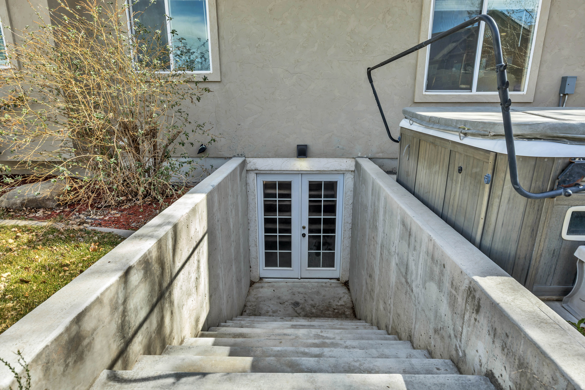 main property photo 58