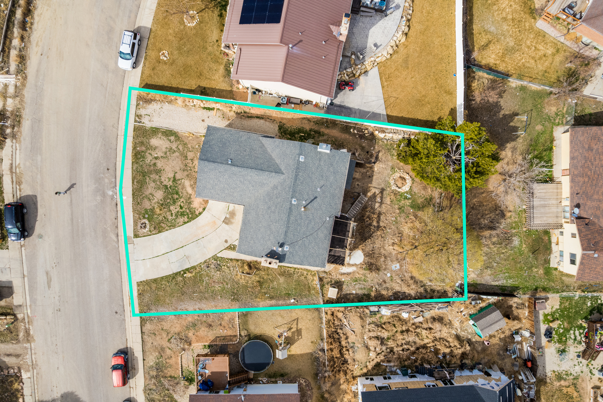 main property photo 17