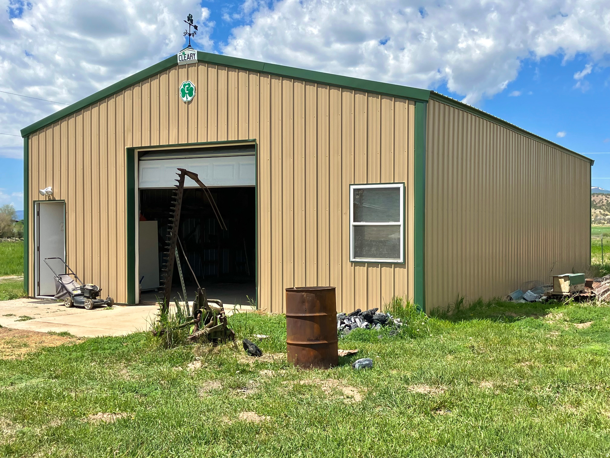 main property photo 39