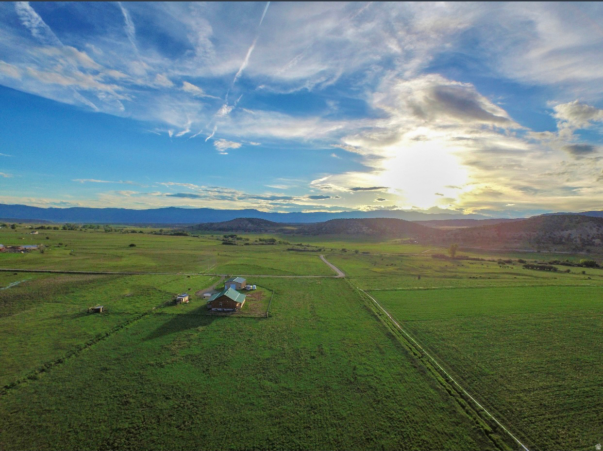 main property photo 50