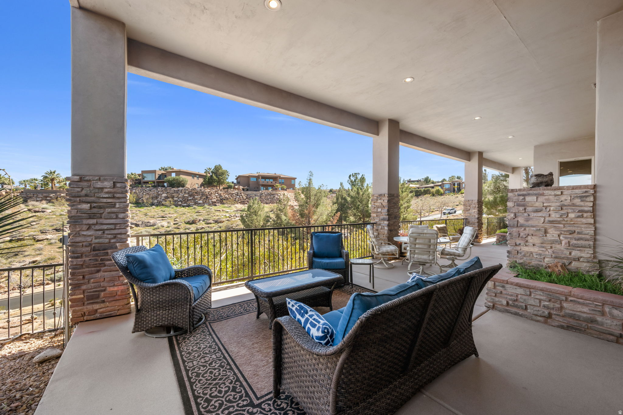 main property photo 49