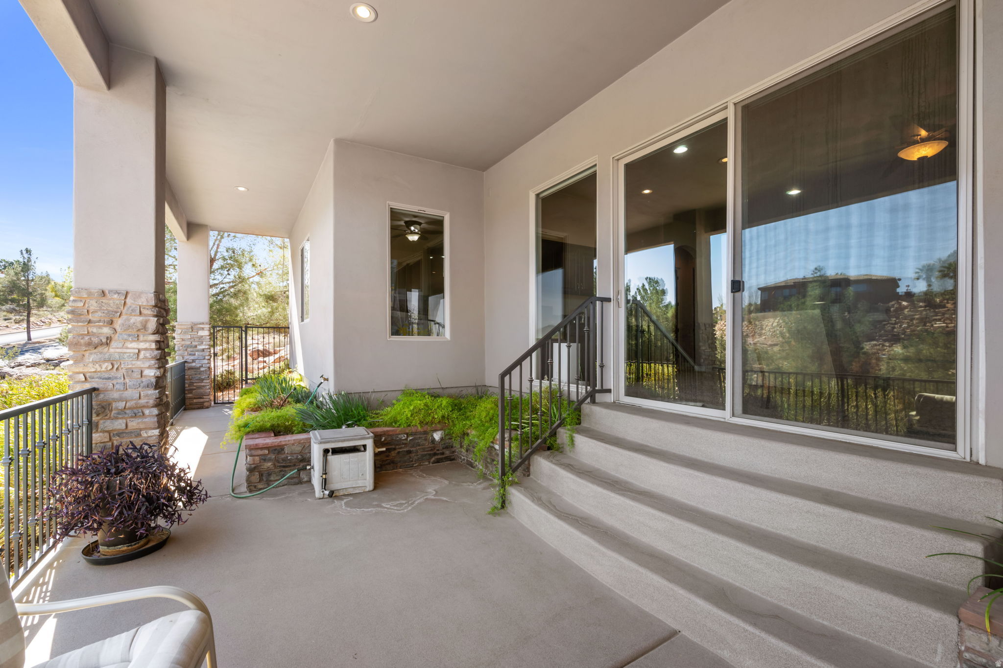 main property photo 51