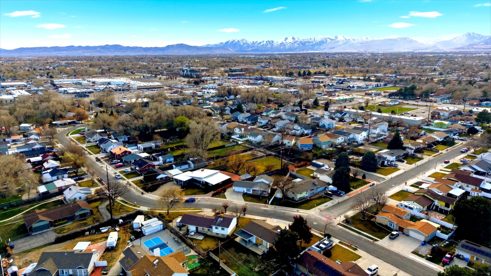 main property photo 33