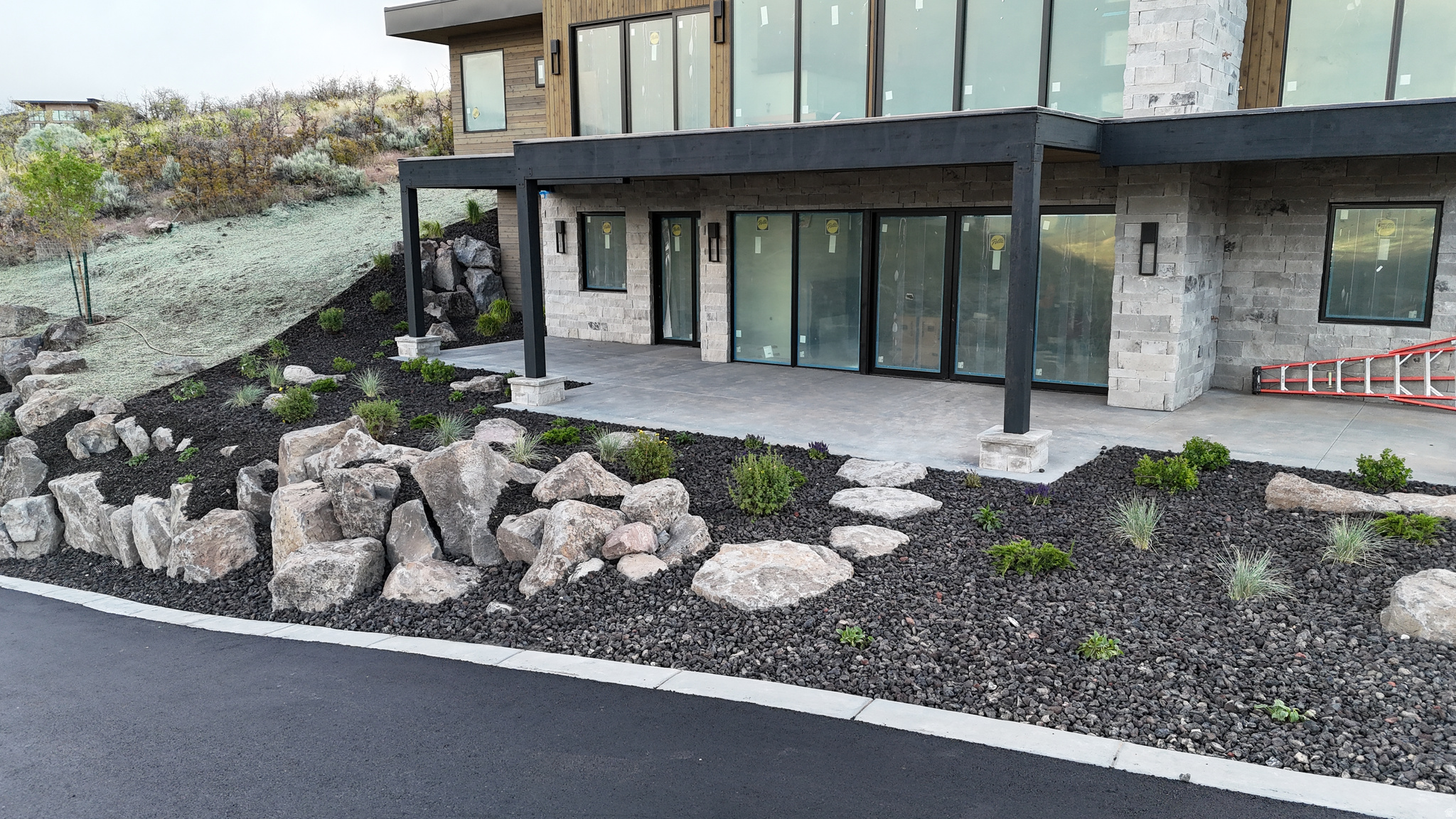 main property photo 19