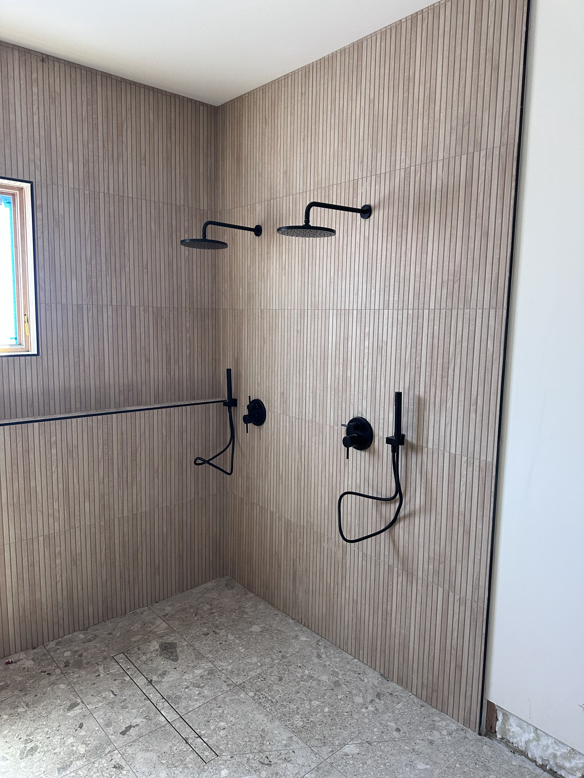 main property photo 75