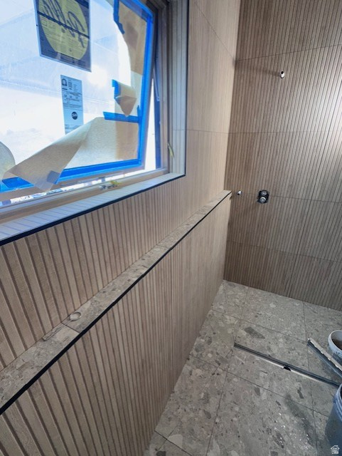 main property photo 77