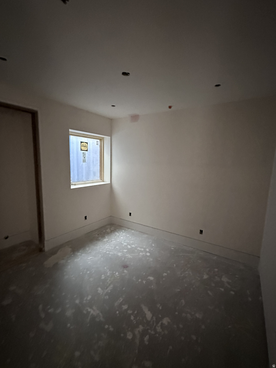 main property photo 78