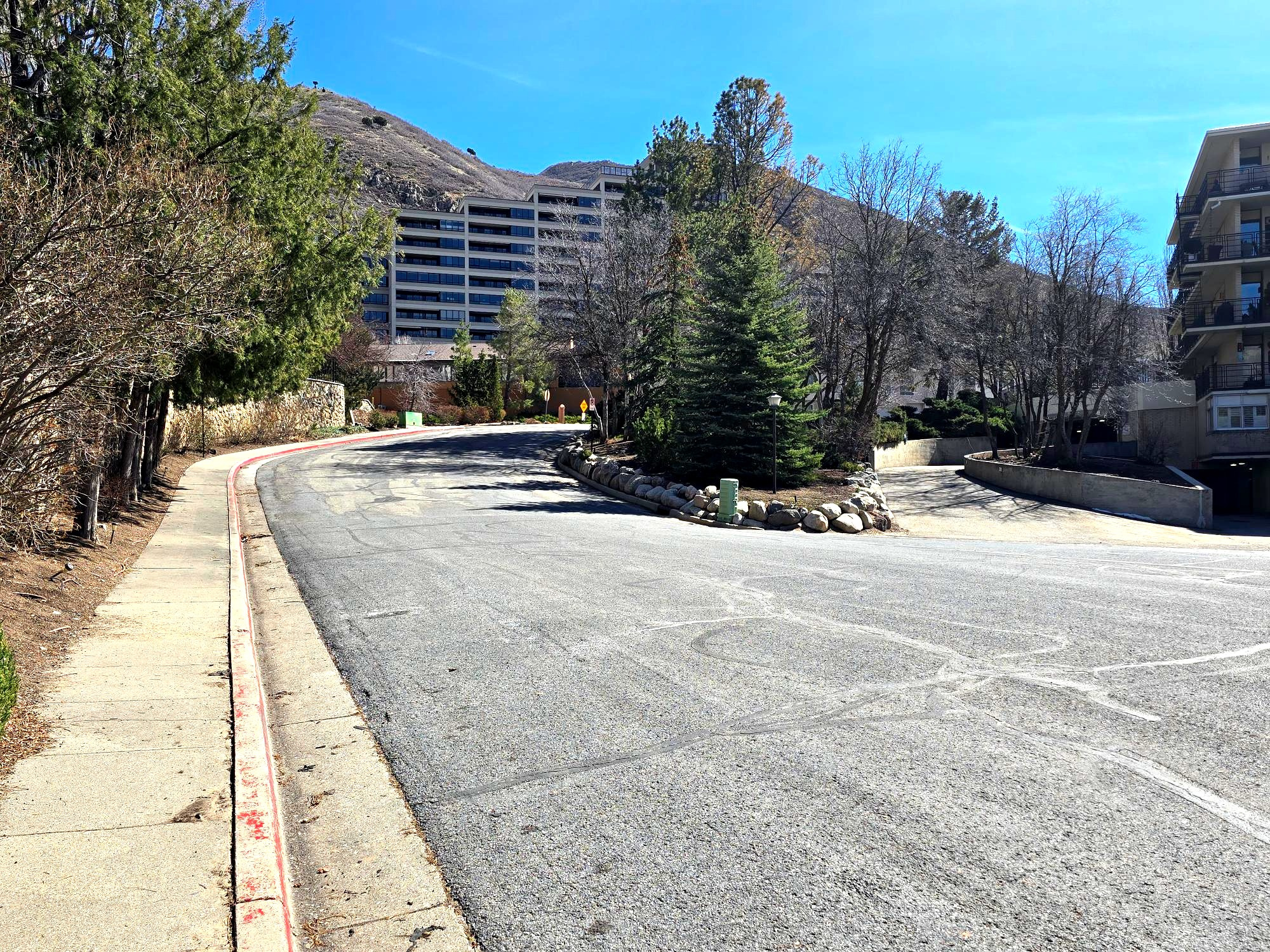main property photo 45