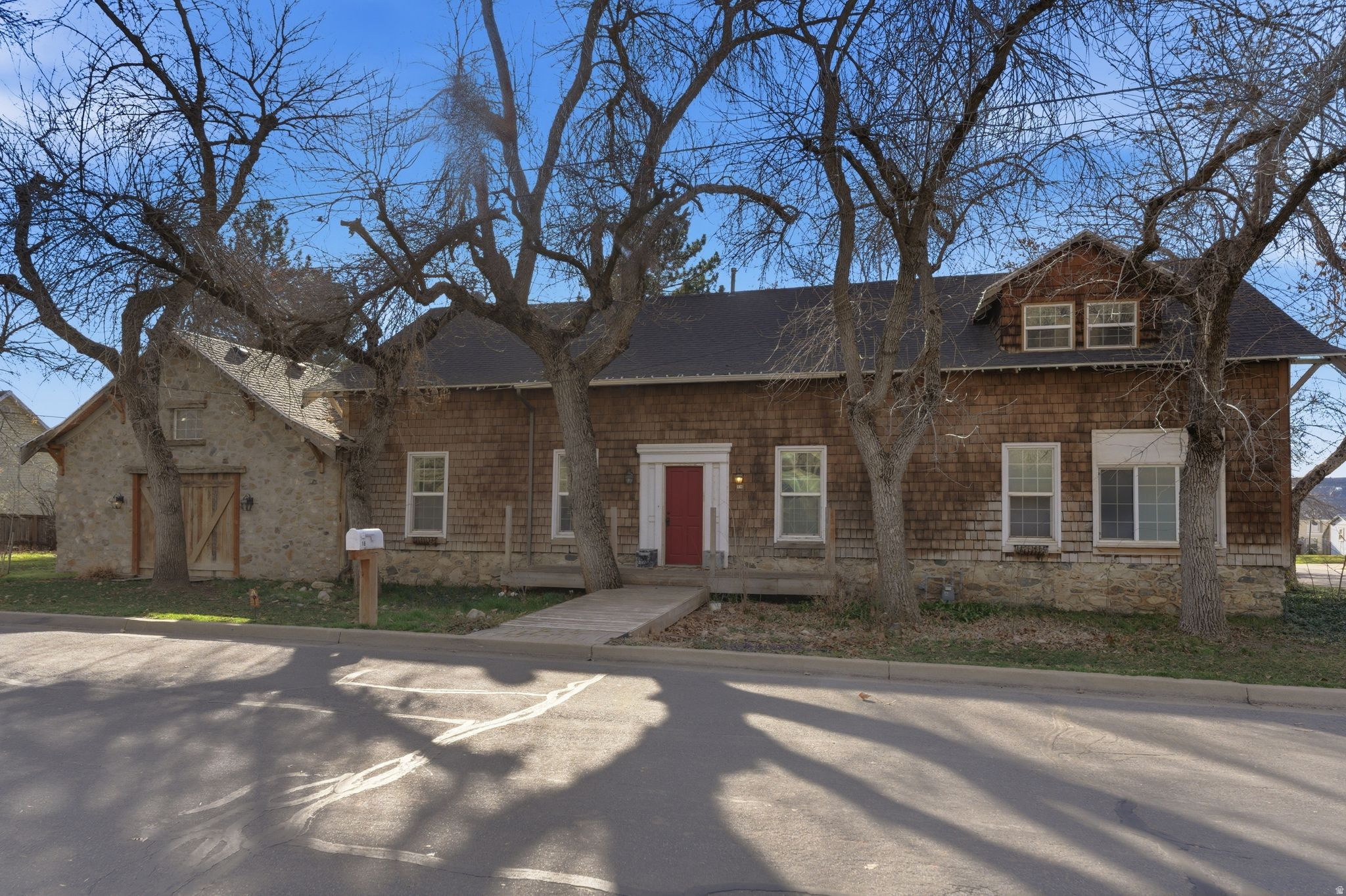 main property photo 48