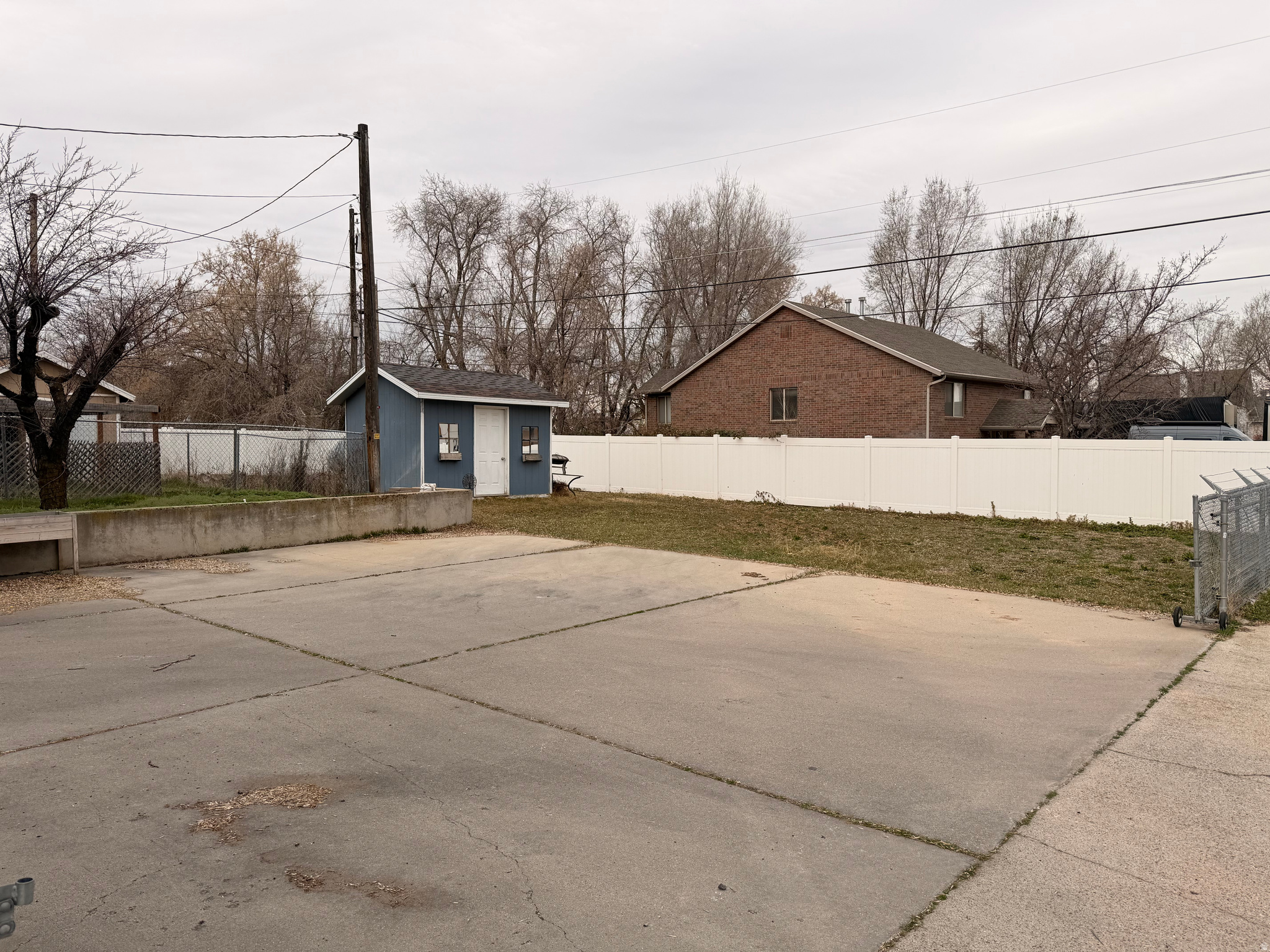 main property photo 19