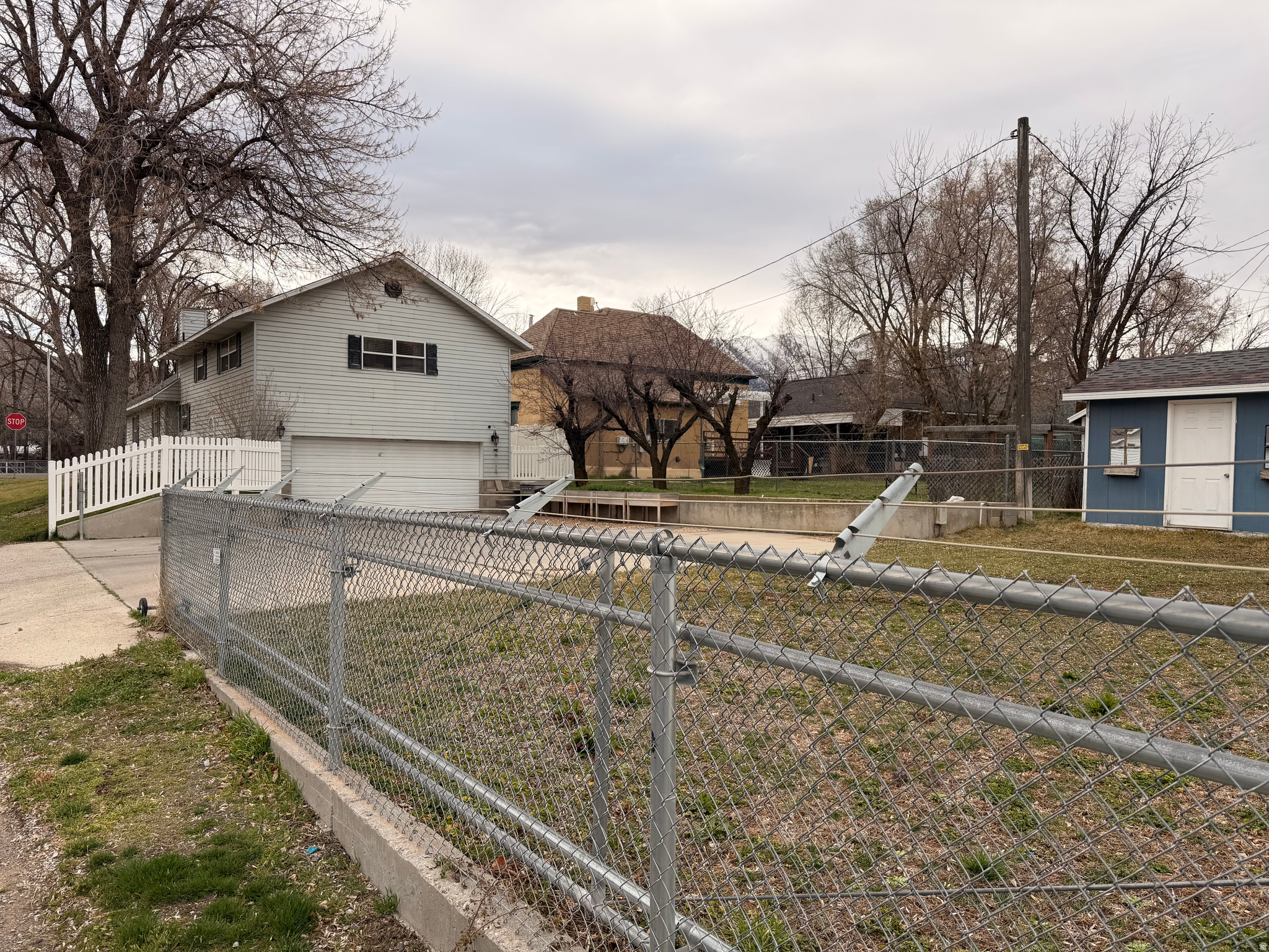 main property photo 20