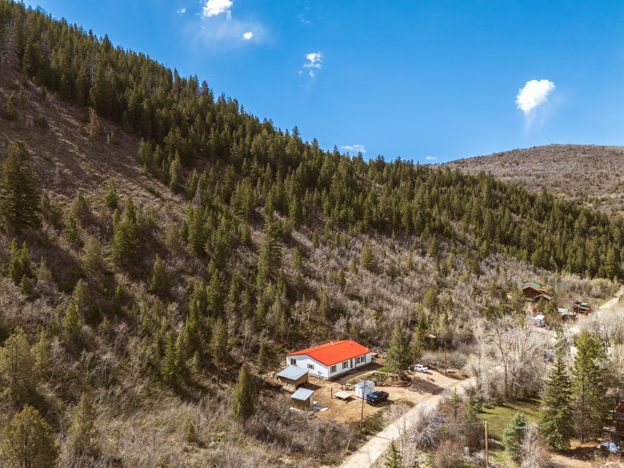 main property photo 28