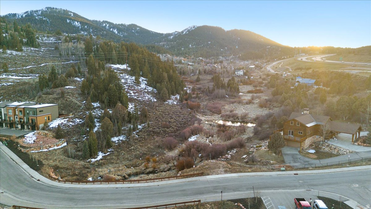 main property photo 13