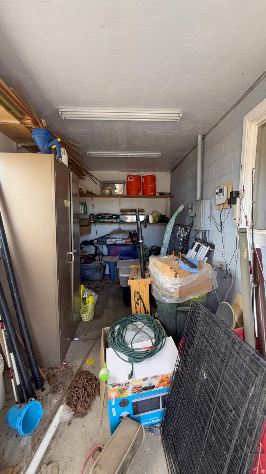 main property photo 49