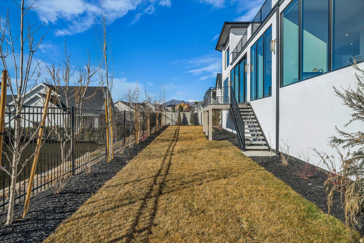 main property photo 54