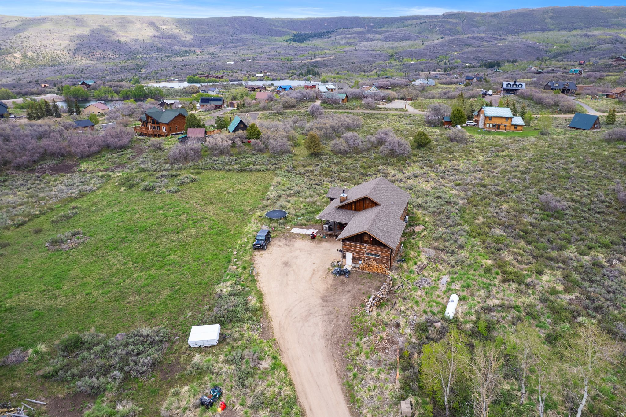 main property photo 27
