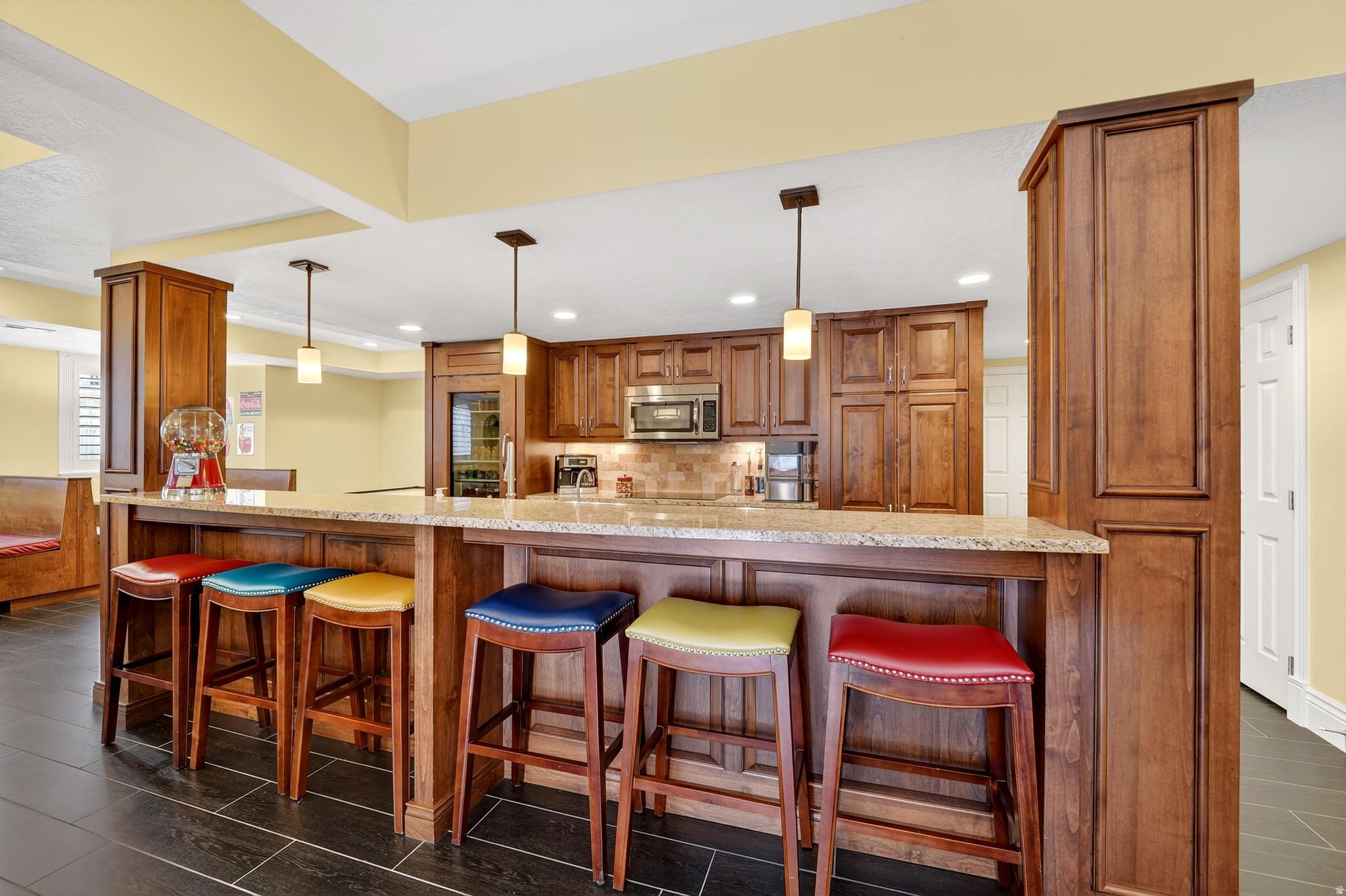 main property photo 50