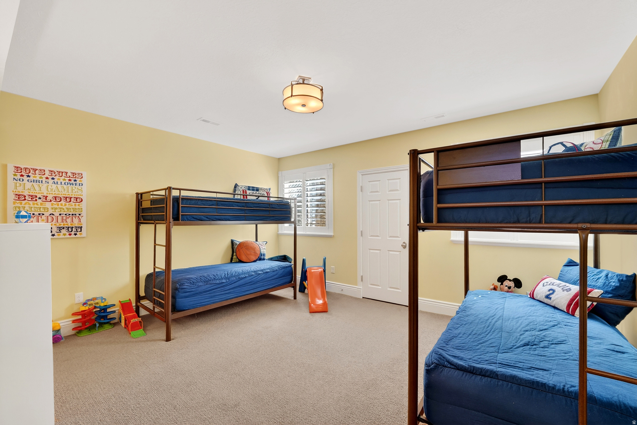 main property photo 58