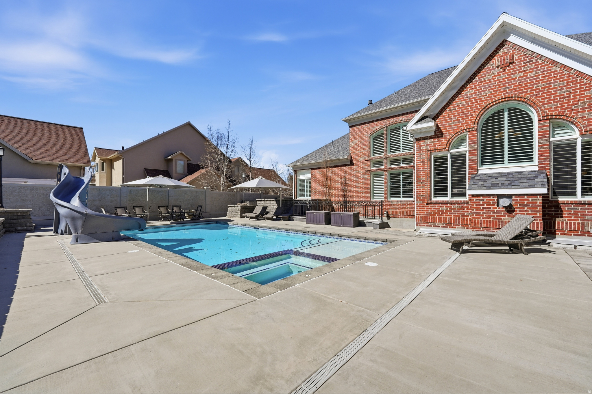 main property photo 70