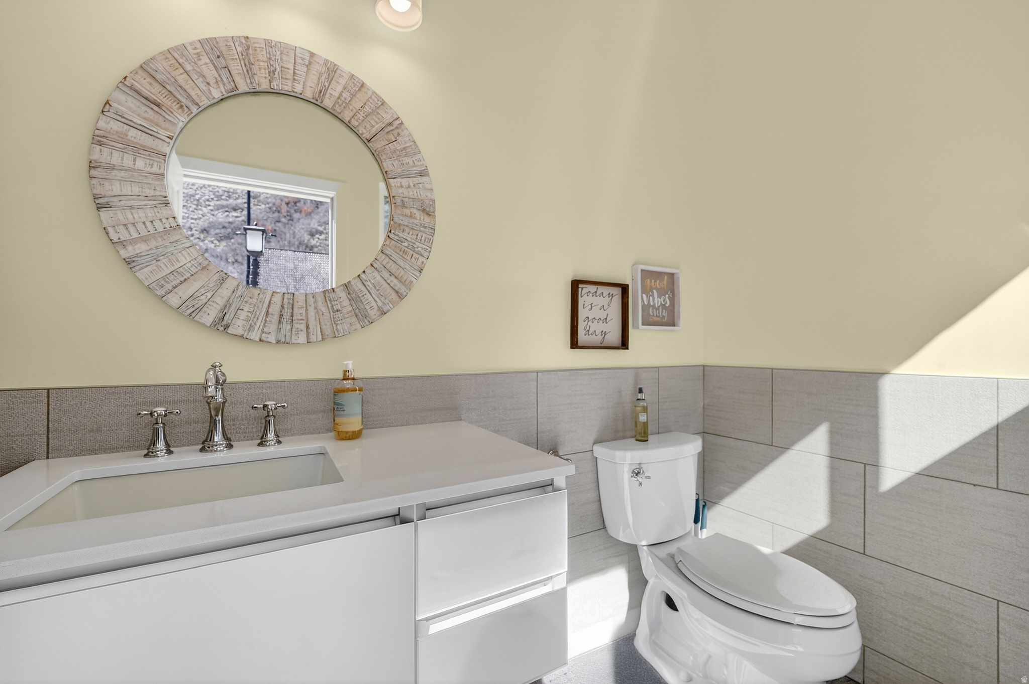 main property photo 73