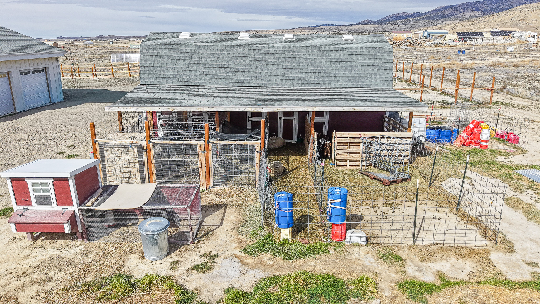main property photo 29