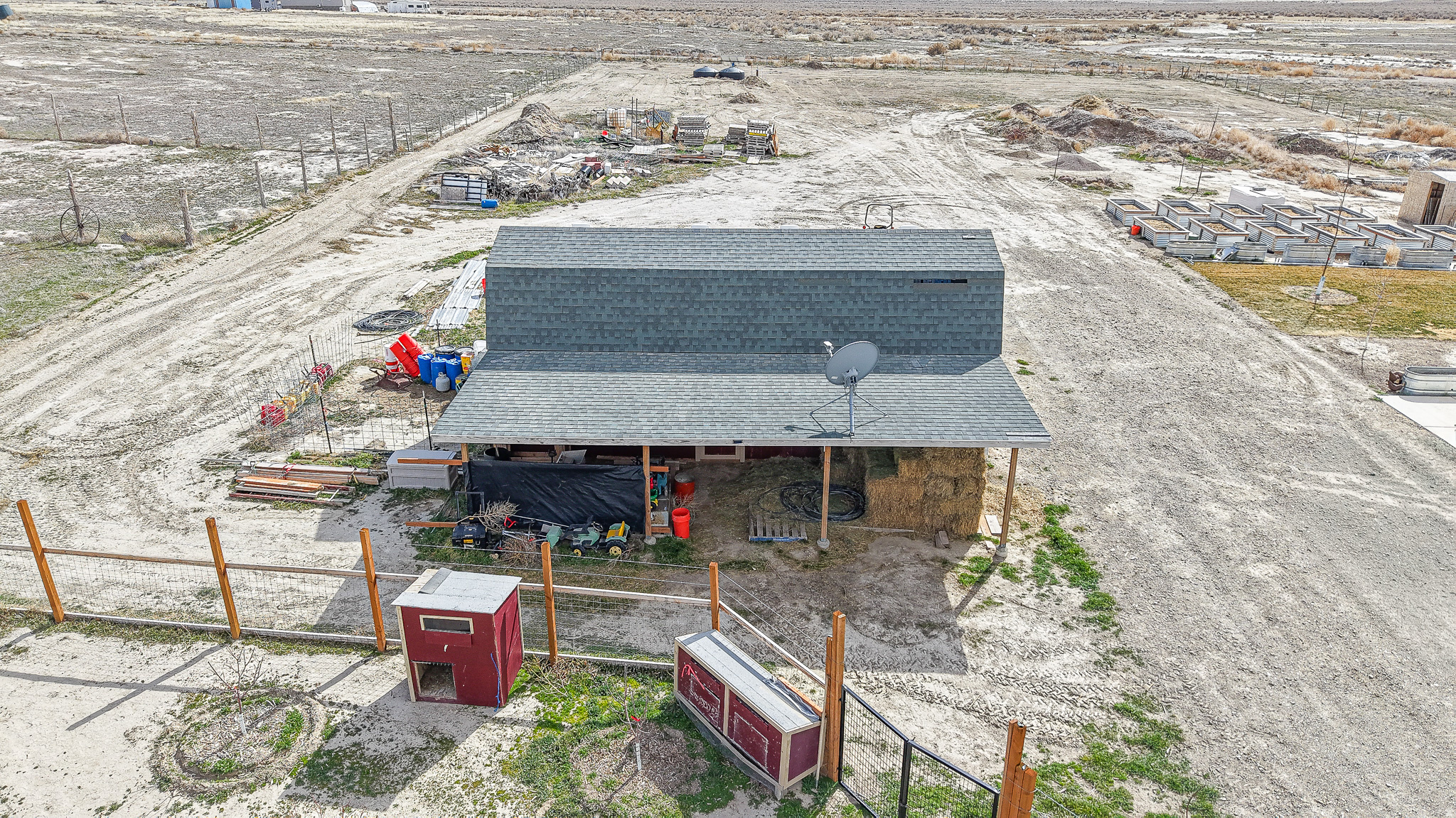 main property photo 33