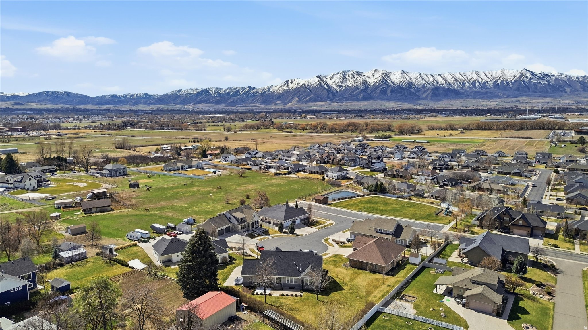 main property photo 8