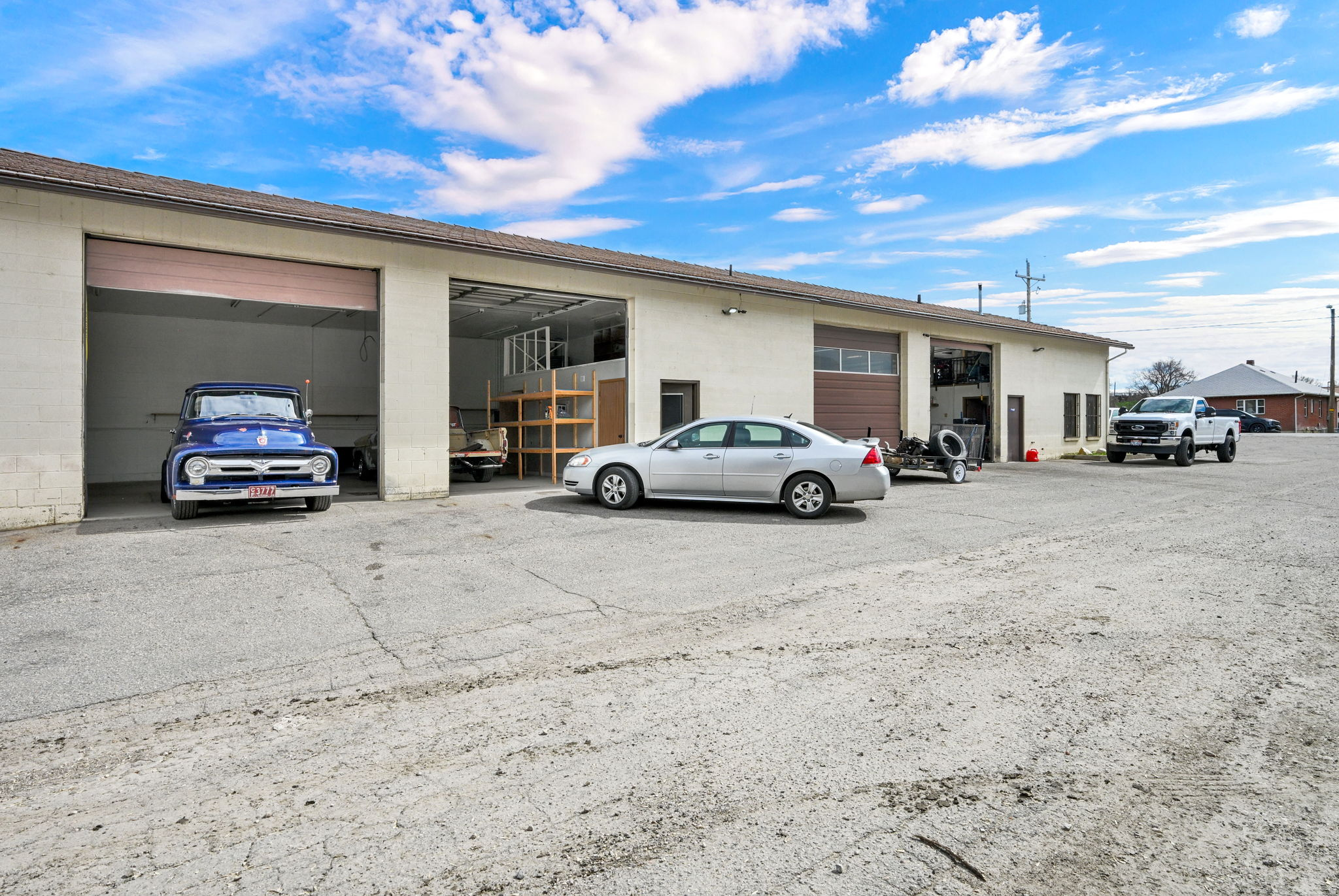 main property photo 26