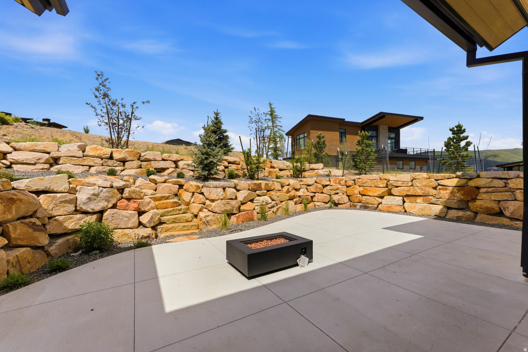 main property photo 58