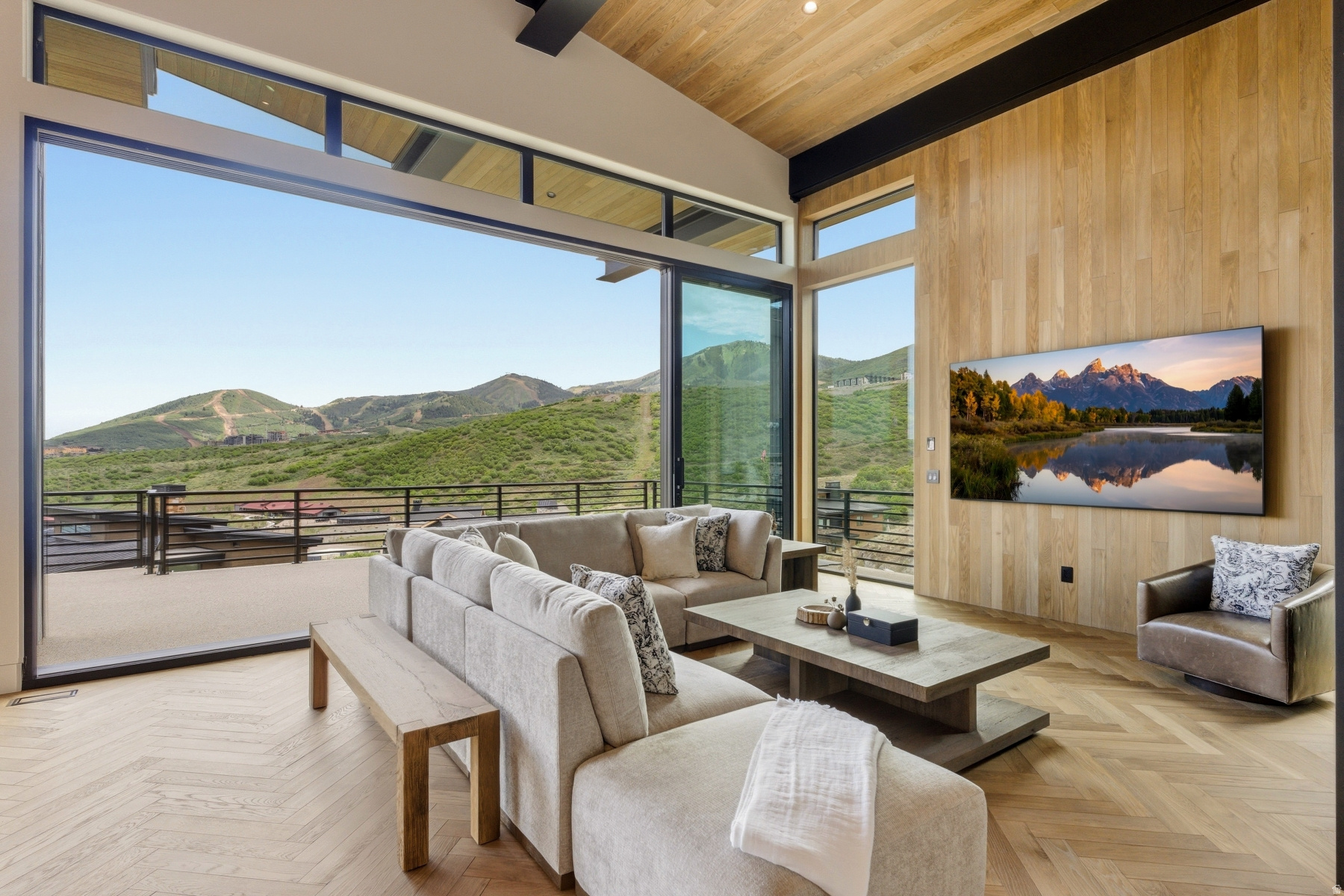 main property photo 64