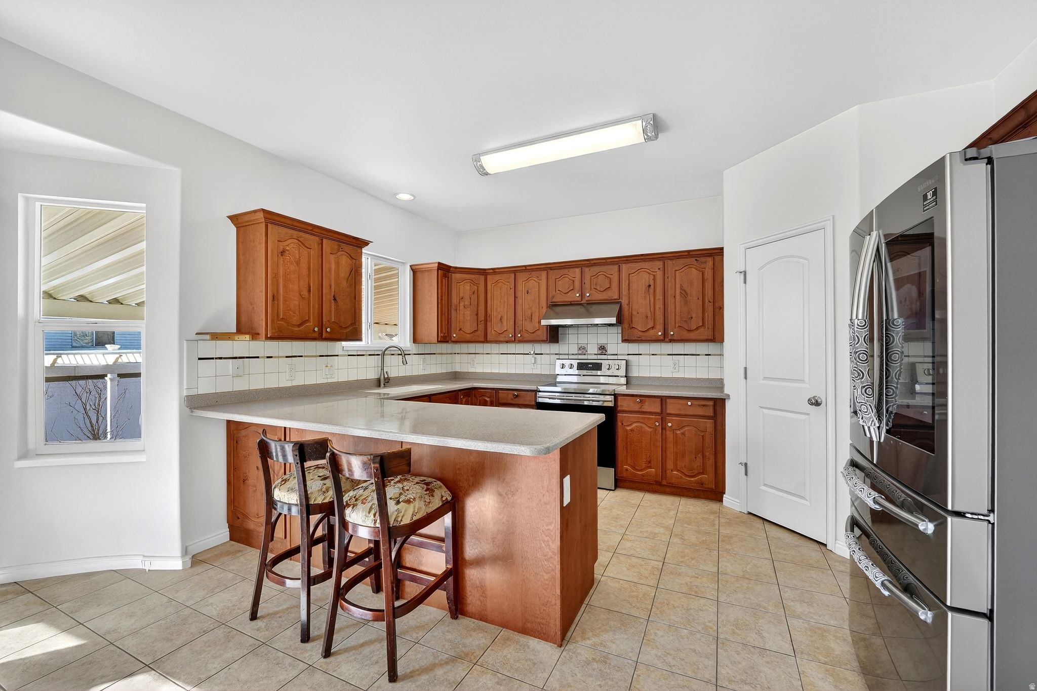 main property photo 7