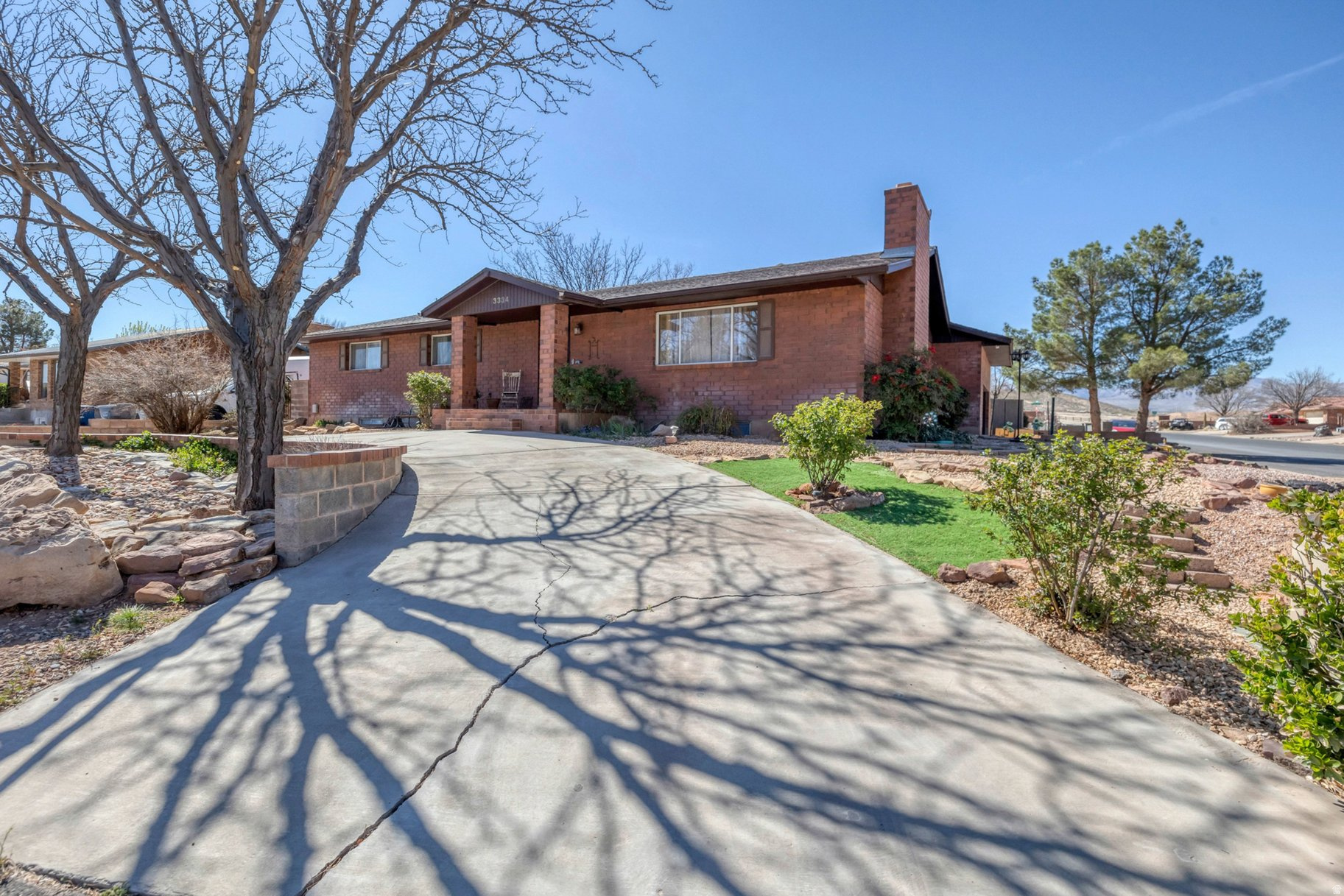main property photo 37
