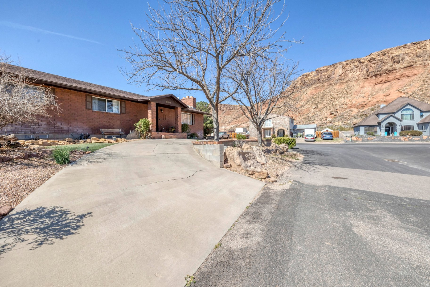 main property photo 39