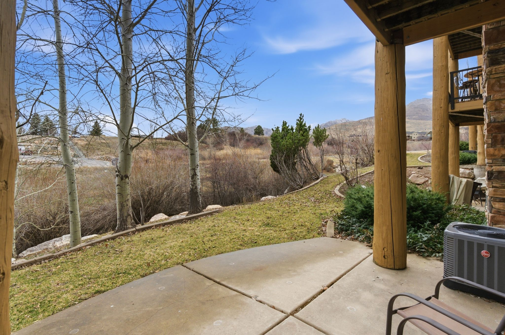 main property photo 23