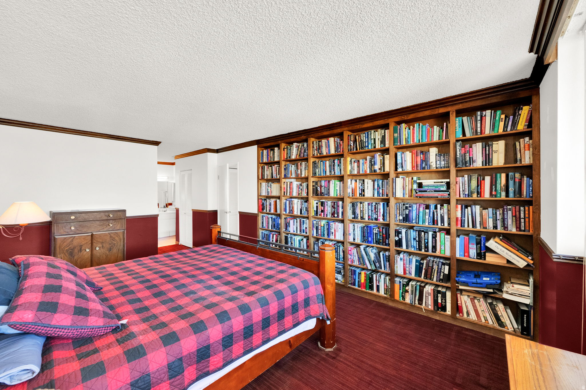 main property photo 19