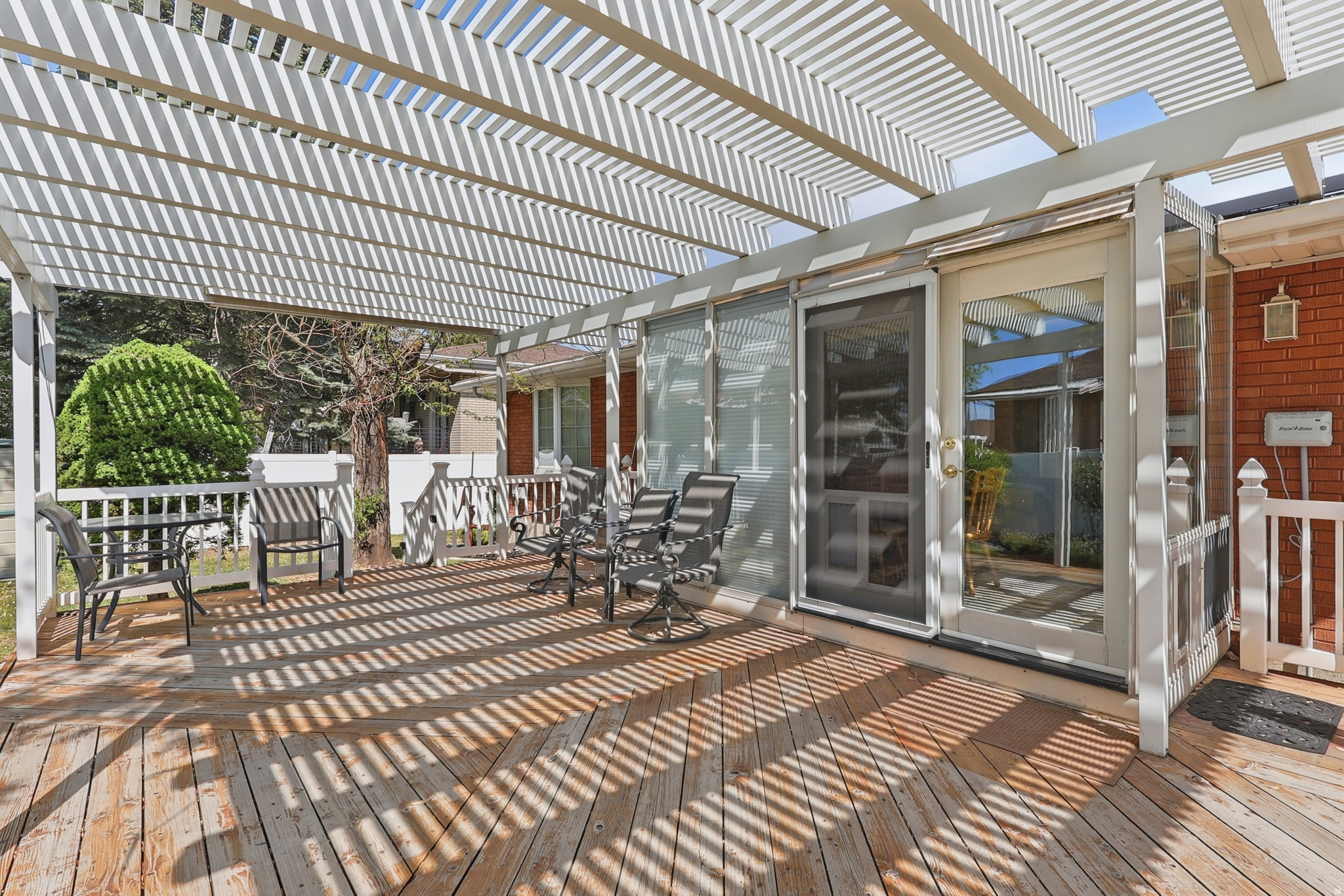 main property photo 23