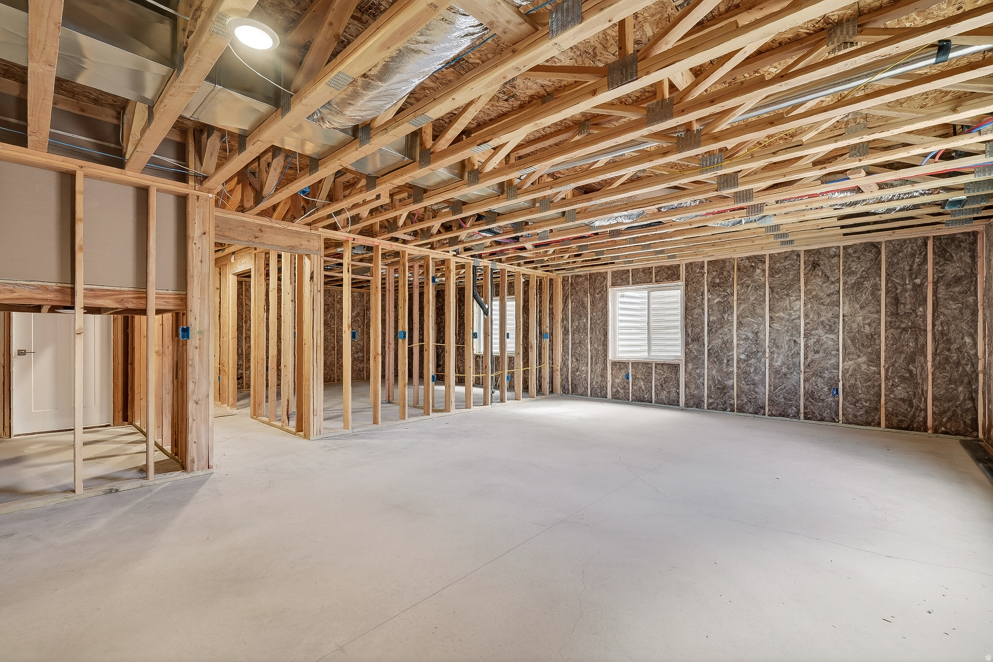 main property photo 59