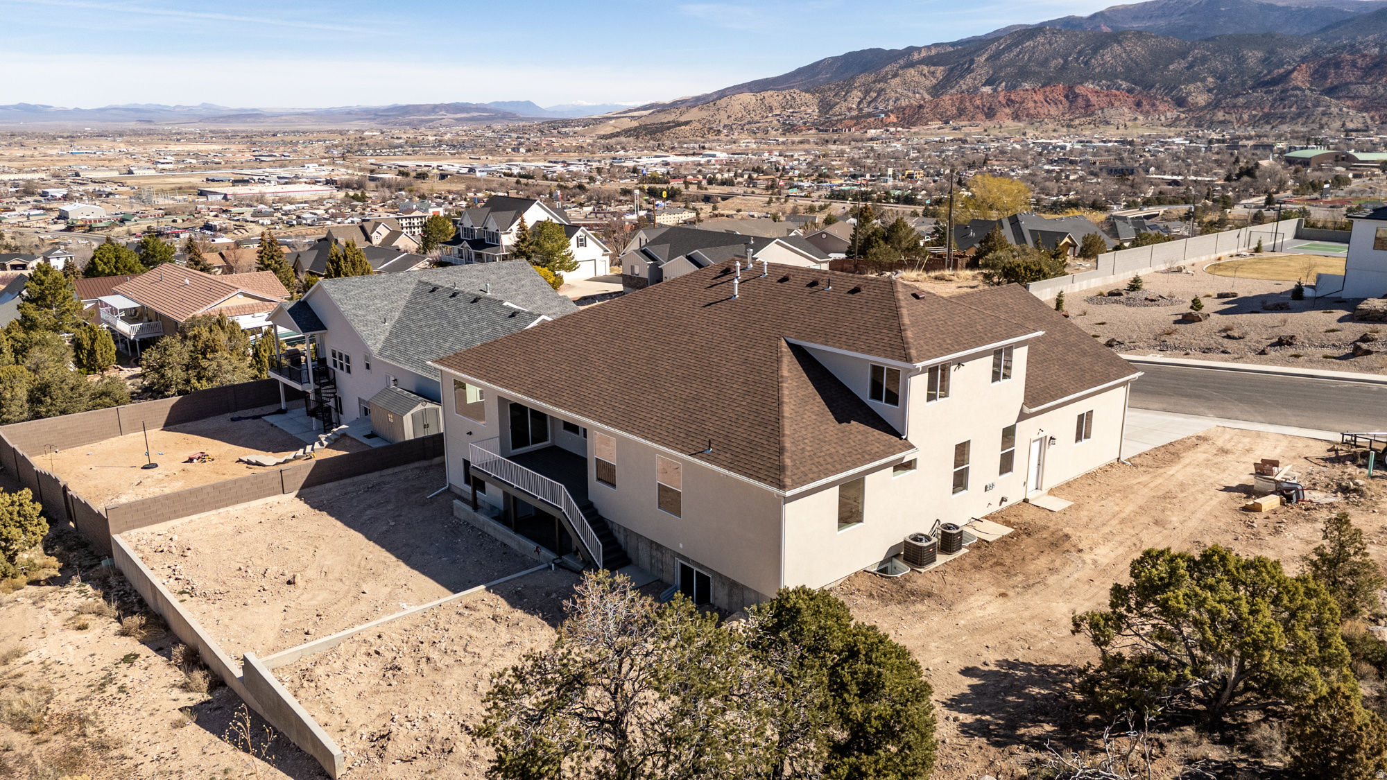 main property photo 67