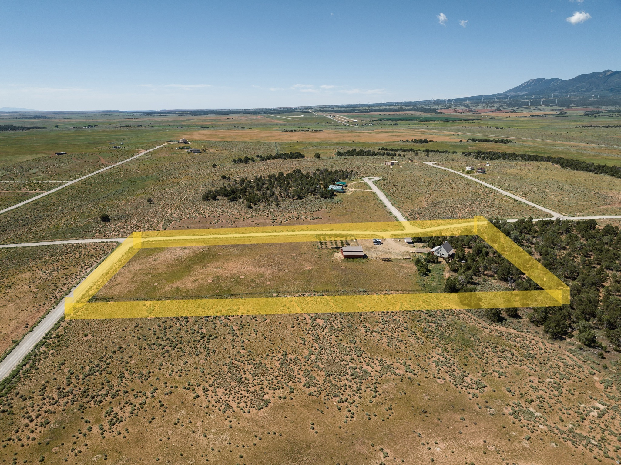 main property photo 10