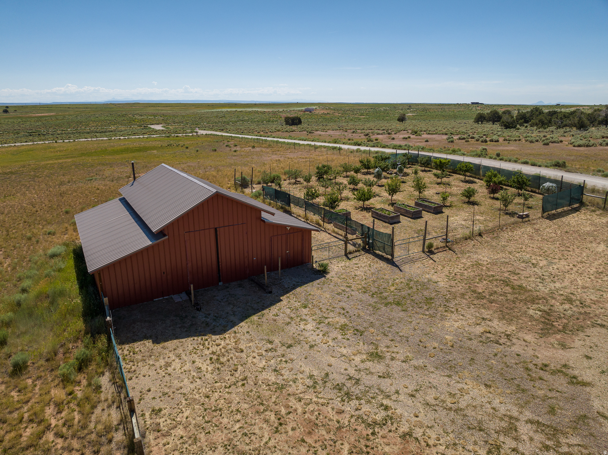 main property photo 11