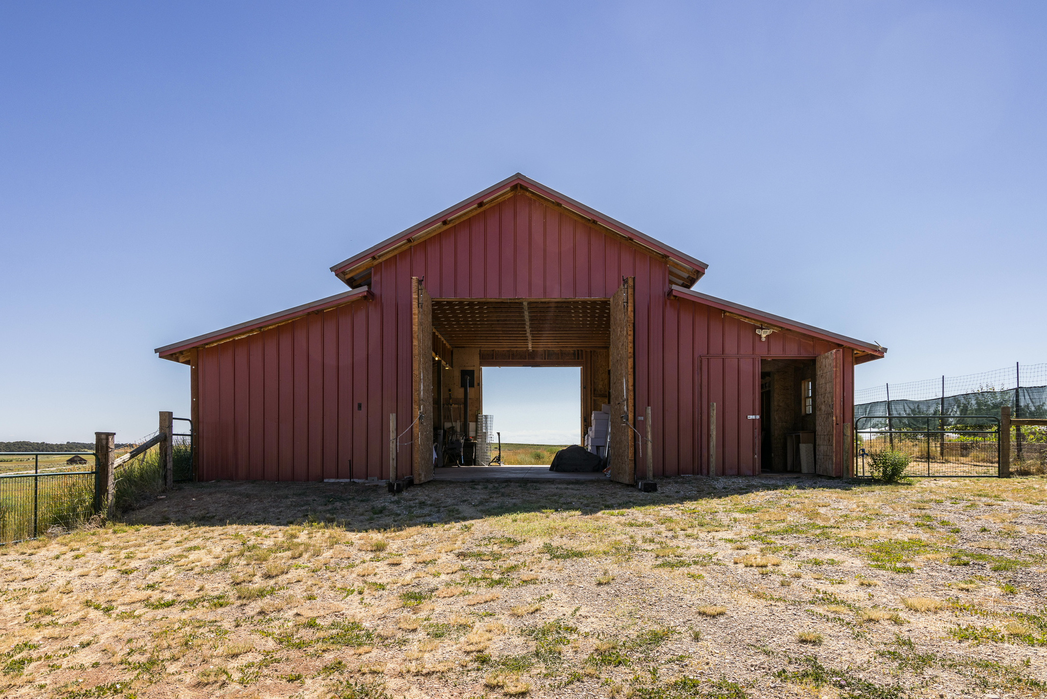 main property photo 13