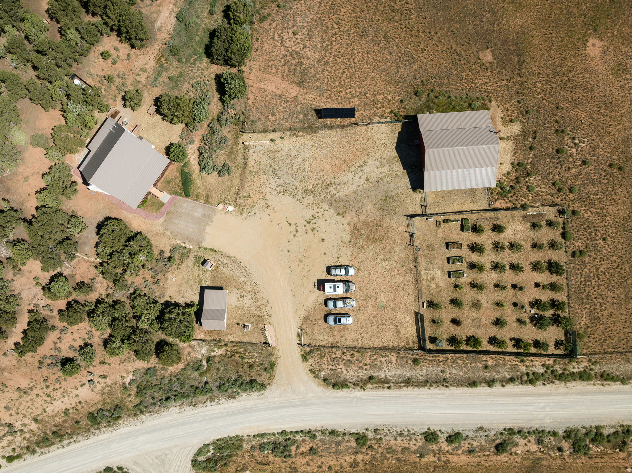 main property photo 23