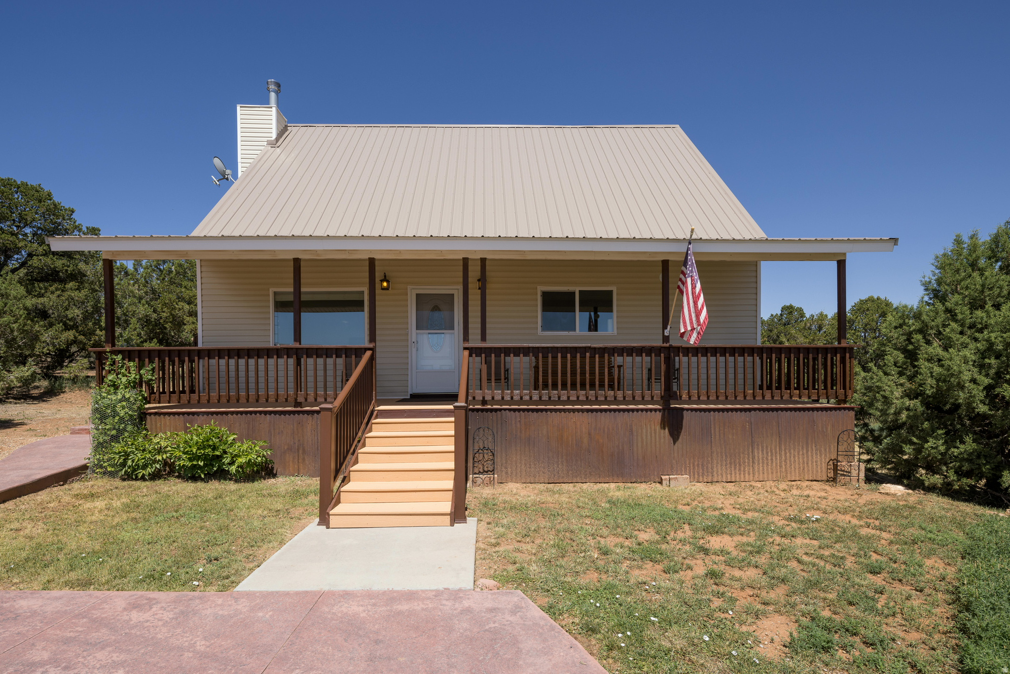 main property photo 3