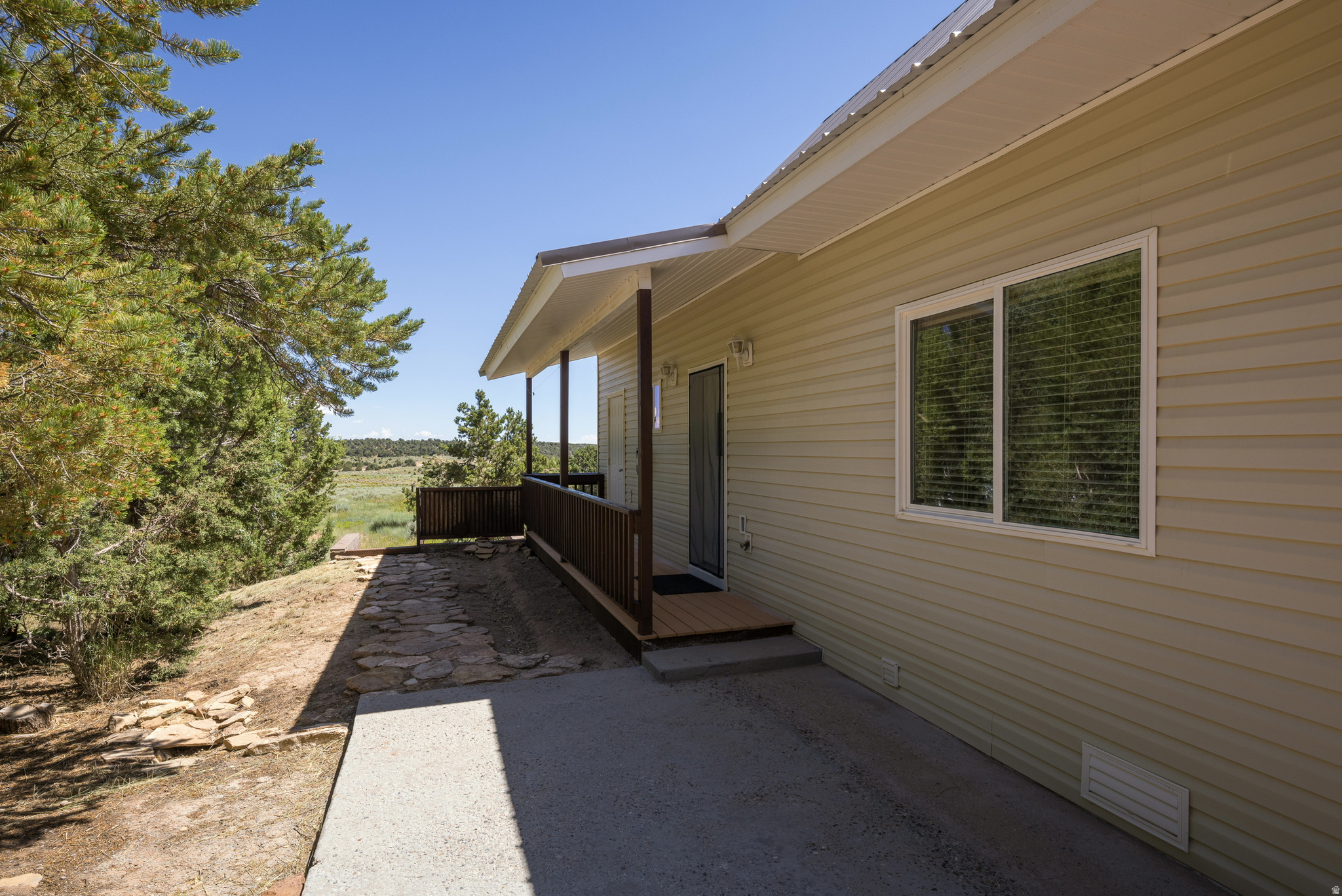 main property photo 54