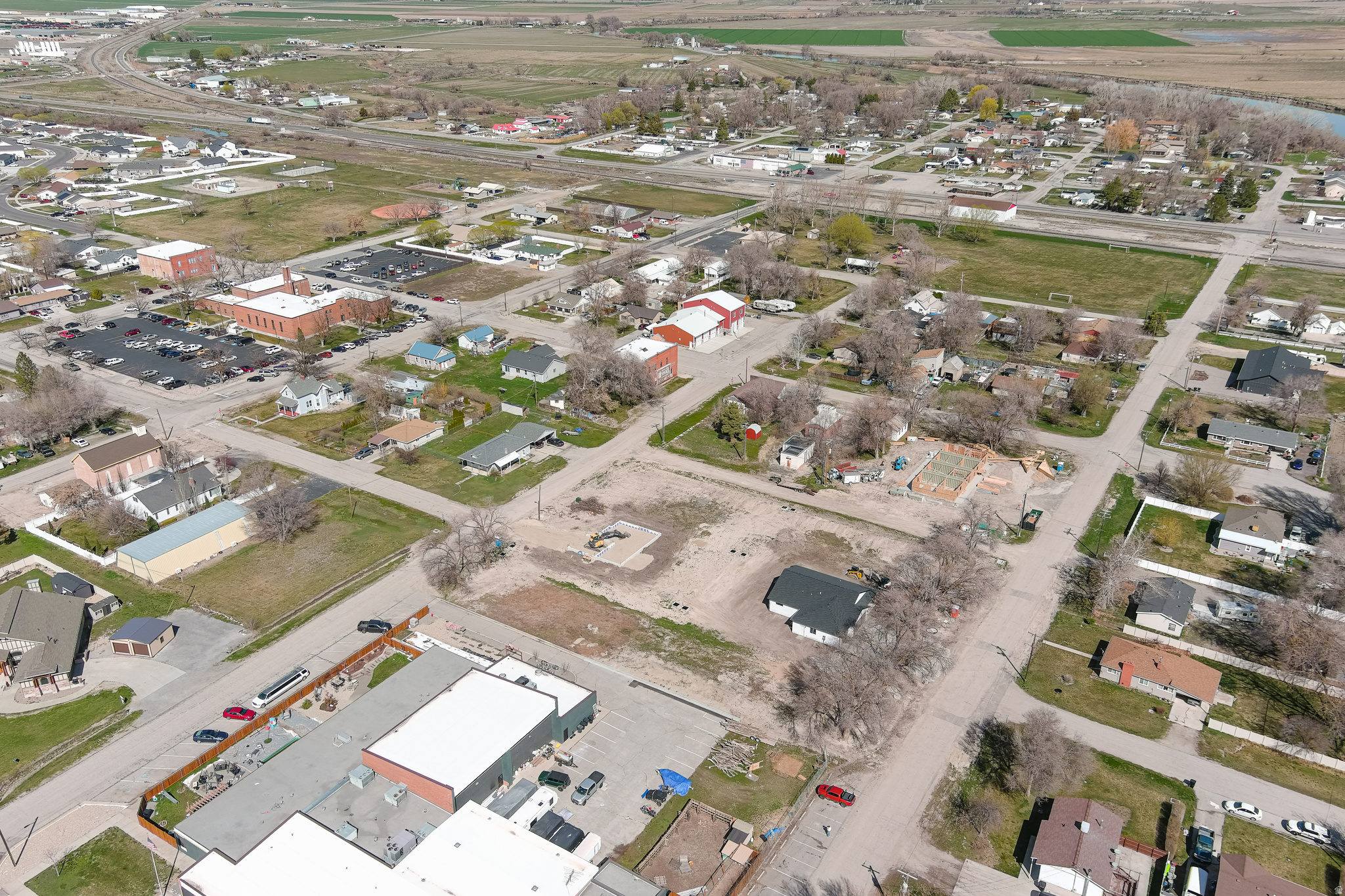 main property photo 17